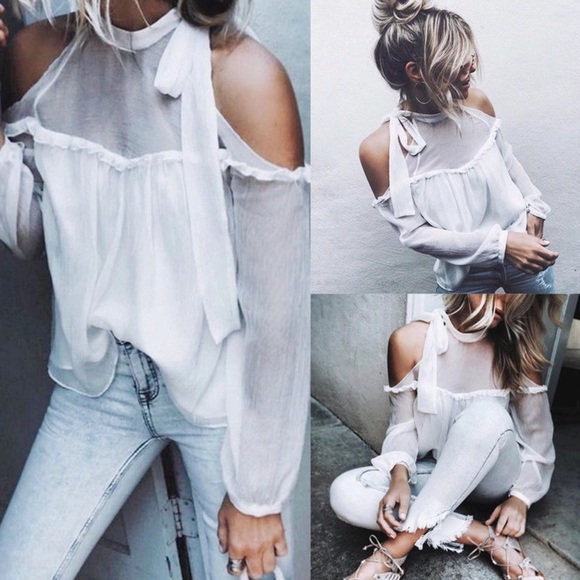 Chic Boutique Tops - DUCHESS COLD SHOULDER RUFFLE TOP